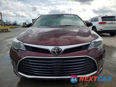 Piąte zdjęcie samochodu w środku: 2018 TOYOTA AVALON LIMITED VIN:4T1BK1EB0JU266367 - miniatura