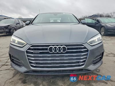 Piąte zdjęcie samochodu w środku: 2019 AUDI A5 PREMIUM PLUS VIN:WAUBNCF59KA008932 - miniatura