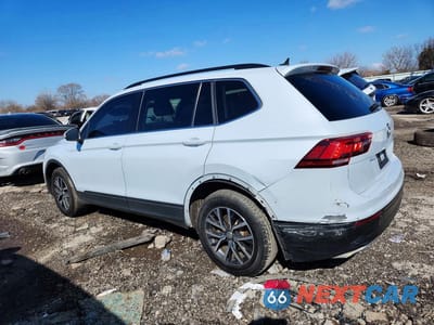Drugie zdjęcie samochodu z przodu: 2019 VOLKSWAGEN TIGUAN SE VIN:3VV2B7AX7KM051701 - miniatura