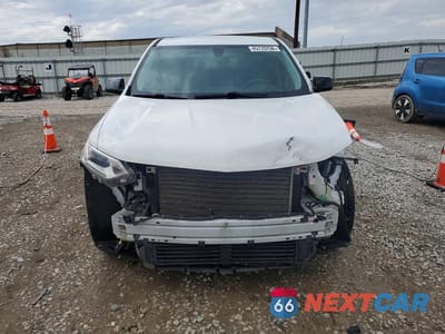 Piąte zdjęcie samochodu w środku: 2018 CHEVROLET TRAVERSE LS VIN:1GNERFKW7JJ151159 - miniatura