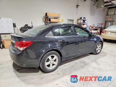 Trzecie zdjęcie samochodu z tyłu: 2013 CHEVROLET CRUZE LT VIN:1G1PC5SB8D7283688 - miniatura
