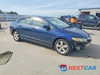 Czwarte zdjęcie samochodu z boku: 2008 HONDA CIVIC LX VIN:2HGFA16508H502810 - miniatura