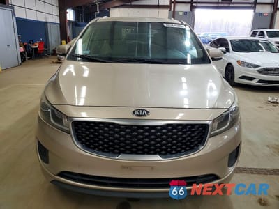 Piąte zdjęcie samochodu w środku: 2015 KIA SEDONA LX VIN:KNDMB5C17F6021298 - miniatura