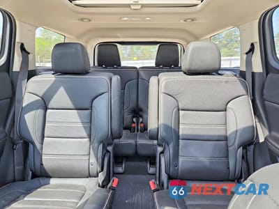 Zdjęcie 10 z 12 samochodu: 2023 GMC ACADIA DENALI VIN:1GKKNPLS7PZ112997 - miniatura