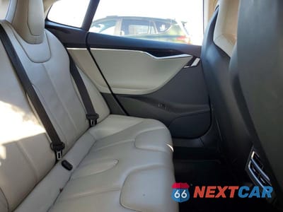 Zdjęcie 10 z 11 samochodu: 2015 TESLA MODEL S 85 VIN:5YJSA1H16FFP78354 - miniatura