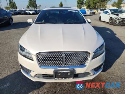 Piąte zdjęcie samochodu w środku: 2019 LINCOLN MKZ RESERVE II VIN:3LN6L5MU7KR627269 - miniatura