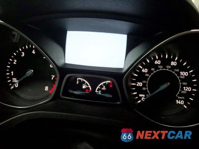 Zdjęcie 9 z 11 samochodu: 2017 FORD ESCAPE TITANIUM VIN:1FMCU9J90HUB41587 - miniatura