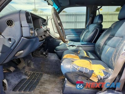 Zdjęcie 7 z 12 samochodu: 1996 GMC YUKON VIN:1GKEK13R2TJ742144 - miniatura