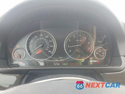 Zdjęcie 9 z 12 samochodu: 2015 BMW 535 I VIN:WBA5B1C54FD921147 - miniatura