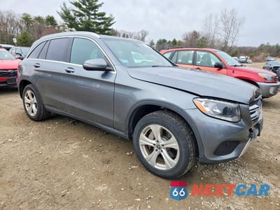 Czwarte zdjęcie samochodu z boku: 2017 MERCEDES-BENZ GLC 300 4MATIC VIN:WDC0G4KB3HF260249 - miniatura