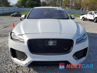 Piąte zdjęcie samochodu w środku: 2020 JAGUAR F-PACE S VIN:SADCM2FV0LA616977 - miniatura