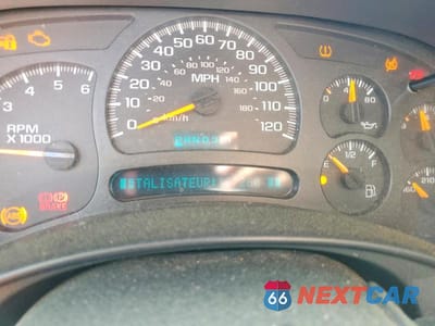 Zdjęcie 9 z 13 samochodu: 2005 GMC YUKON VIN:1GKEC13V95J140421 - miniatura