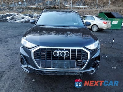 Piąte zdjęcie samochodu w środku: 2021 AUDI Q3 PREMIUM S LINE 45 VIN:WA1DECF38M1115526 - miniatura