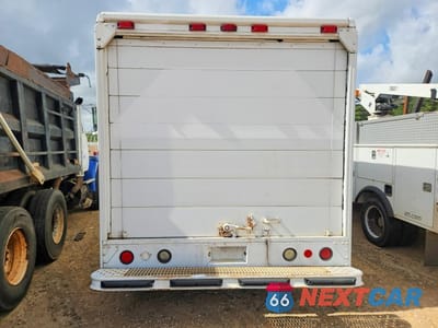 Zdjęcie 6 z 13 samochodu: 2003 FORD E450 DELIVERY TRUCK VIN:1FCLE49L43HB48385 - miniatura