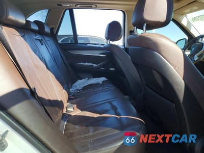 Zdjęcie 10 z 11 samochodu: 2015 BMW X5 XDRIVE35I VIN:5UXKR0C56F0P06595 - miniatura