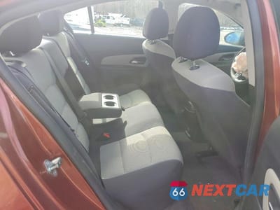 Zdjęcie 10 z 12 samochodu: 2012 CHEVROLET CRUZE LS VIN:1G1PC5SH5C7381287 - miniatura