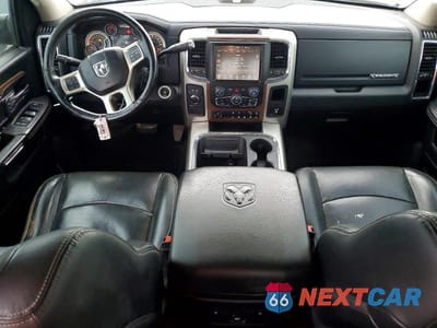 Zdjęcie 8 z 11 samochodu: 2016 RAM 2500 LARAMIE VIN:3C6UR5FJ3GG199885 - miniatura