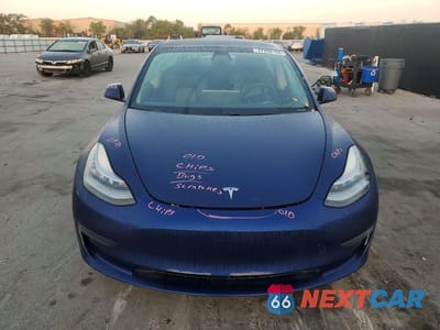 Piąte zdjęcie samochodu w środku: 2021 TESLA MODEL 3 VIN:5YJ3E1EA5MF854656 - miniatura