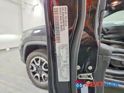 Zdjęcie 14 z 14 samochodu: 2025 JEEP COMPASS TRAILHAWK VIN:3C4NJDDN0ST621728 - miniatura
