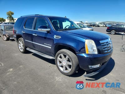 Czwarte zdjęcie samochodu z boku: 2007 CADILLAC ESCALADE LUXURY VIN:1GYFK63867R294416 - miniatura