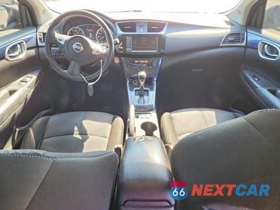 Zdjęcie 8 z 11 samochodu: 2019 NISSAN SENTRA SR VIN:3N1AB7AP1KY234534 - miniatura