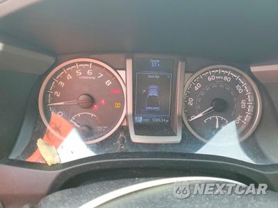 Zdjęcie 9 z 13 samochodu: 2017 TOYOTA TACOMA SR5 V6 VIN:3TMAZ5CN7HM044052 - miniatura