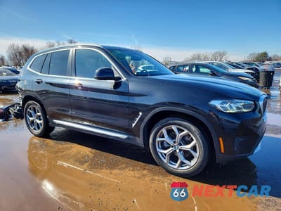 Czwarte zdjęcie samochodu z boku: 2024 BMW X3 XDRIVE30I VIN:WBX57DP0XRN310755 - miniatura