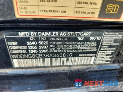 Zdjęcie 12 z 12 samochodu: 2011 MERCEDES-BENZ S 550 4MATIC VIN:WDDNG8GB3BA363810 - miniatura