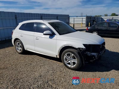 Czwarte zdjęcie samochodu z boku: 2019 AUDI Q5 PREMIUM VIN:WA1ANAFY5K2088778 - miniatura