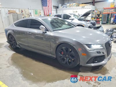 Czwarte zdjęcie samochodu z boku: 2014 AUDI RS7 VIN:WUAW2AFC6EN901236 - miniatura