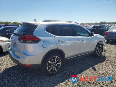 Trzecie zdjęcie samochodu z tyłu: 2019 NISSAN ROGUE SL VIN:5N1AT2MT1KC762861 - miniatura