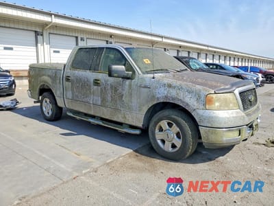 Czwarte zdjęcie samochodu z boku: 2004 FORD F150 SUPERCREW VIN:1FTPW125X4KA12081 - miniatura