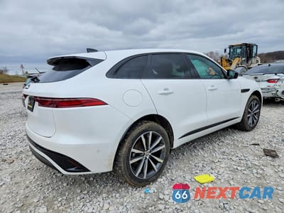 Trzecie zdjęcie samochodu z tyłu: 2024 JAGUAR F-PACE R-DYNAMIC S VIN:SADCT2EX1RA736334 - miniatura