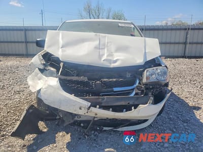 Piąte zdjęcie samochodu w środku: 2017 DODGE GRAND CARAVAN SE VIN:2C4RDGBG4HR649056 - miniatura