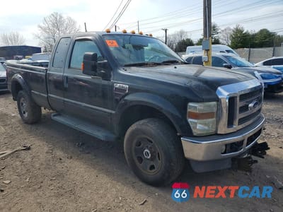 Czwarte zdjęcie samochodu z boku: 2008 FORD F350 SRW SUPER DUTY VIN:1FTWX31R38ED35241 - miniatura