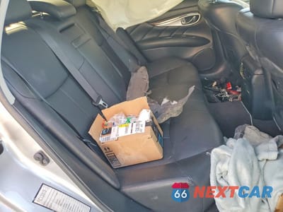 Zdjęcie 10 z 14 samochodu: 2018 INFINITI Q70 3.7 LUXE VIN:JN1BY1AP8JM180909 - miniatura