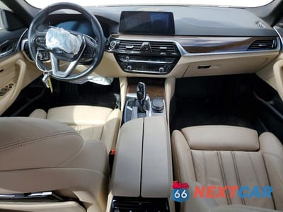 Zdjęcie 8 z 12 samochodu: 2020 BMW 540 I VIN:WBAJS1C02LCD57165 - miniatura