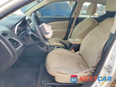 Zdjęcie 7 z 11 samochodu: 2013 DODGE AVENGER SE VIN:1C3CDZAB4DN517434 - miniatura