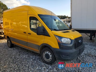 Czwarte zdjęcie samochodu z boku: 2021 FORD TRANSIT 250 DELIVERY VAN VIN:1FTBR1X83MKA26392 - miniatura