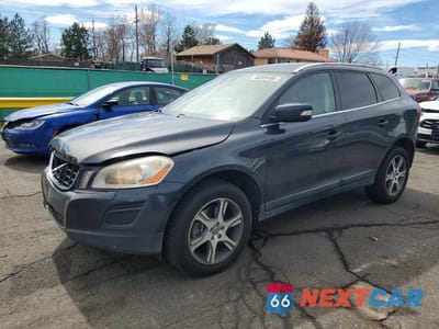 2013 VOLVO XC60 T6 YV4902DZ0D2409084 - główne zdjęcie licytacji z USA - miniatura