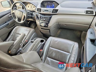 Zdjęcie 8 z 13 samochodu: 2012 HONDA ODYSSEY EXL VIN:5FNRL5H64CB040723 - miniatura