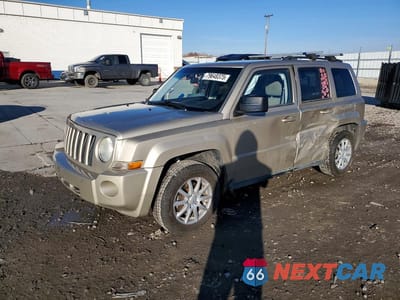2010 JEEP PATRIOT SPORT 1J4NF2GB0AD500848 - główne zdjęcie licytacji z USA - miniatura