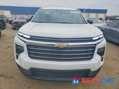 Piąte zdjęcie samochodu w środku: 2025 CHEVROLET TRAVERSE LT VIN:1GNERGRS8SJ255024 - miniatura