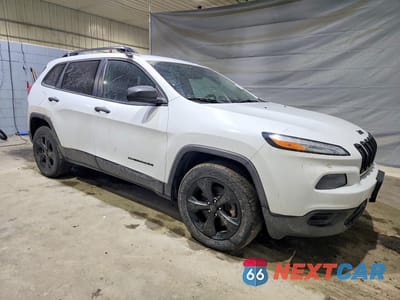 Czwarte zdjęcie samochodu z boku: 2017 JEEP CHEROKEE SPORT VIN:1C4PJMAS0HW658705 - miniatura