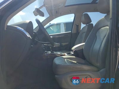 Zdjęcie 7 z 12 samochodu: 2010 AUDI Q5 PREMIUM PLUS VIN:WA1LKAFP2AA030138 - miniatura