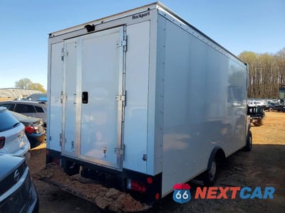Czwarte zdjęcie samochodu z boku: 2023 RAM PROMASTER 3500 DELIVERY TRUCK VIN:3C7WRVLG1PE531377 - miniatura