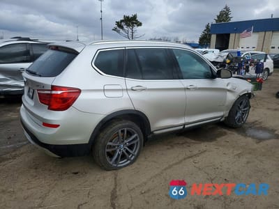 Trzecie zdjęcie samochodu z tyłu: 2017 BMW X3 XDRIVE28I VIN:5UXWX9C38H0W69675 - miniatura