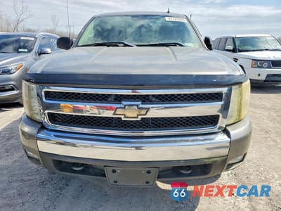 Piąte zdjęcie samochodu w środku: 2007 CHEVROLET SILVERADO K1500 VIN:1GCEK14C27Z577919 - miniatura