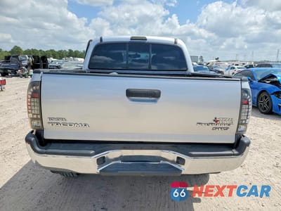 Zdjęcie 6 z 12 samochodu: 2013 TOYOTA TACOMA PRERUNNER VIN:5TFJX4GN0DX017824 - miniatura