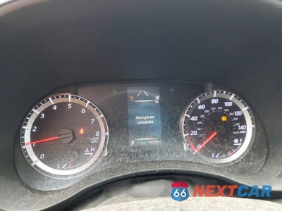 Zdjęcie 9 z 12 samochodu: 2021 TOYOTA HIGHLANDER LE VIN:5TDZZRAH7MS067526 - miniatura